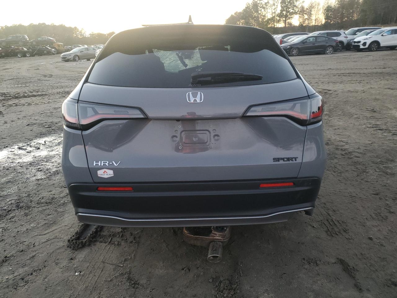 2024 Honda HR-V VIN 3CZRZ2H55RM744285 Copart auction photo, side / front end damage thumbnail 6
