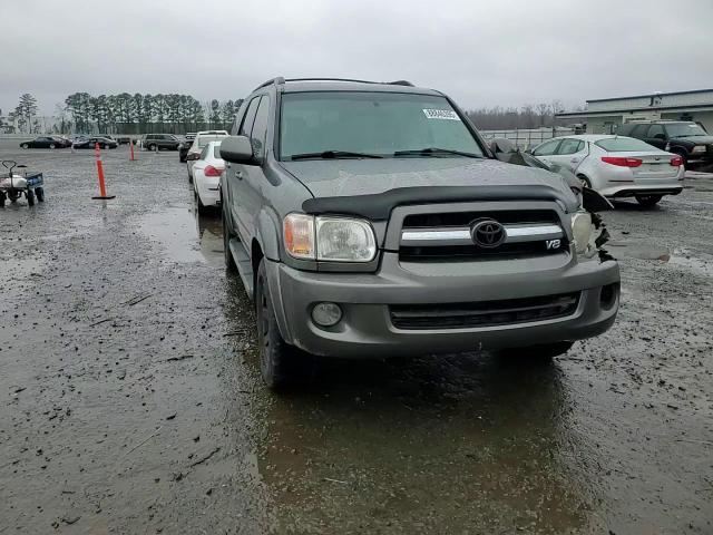 2005 Toyota Sequoia VIN 5TDBT48A95S250457 Copart auction photo, front end damage thumbnail 11