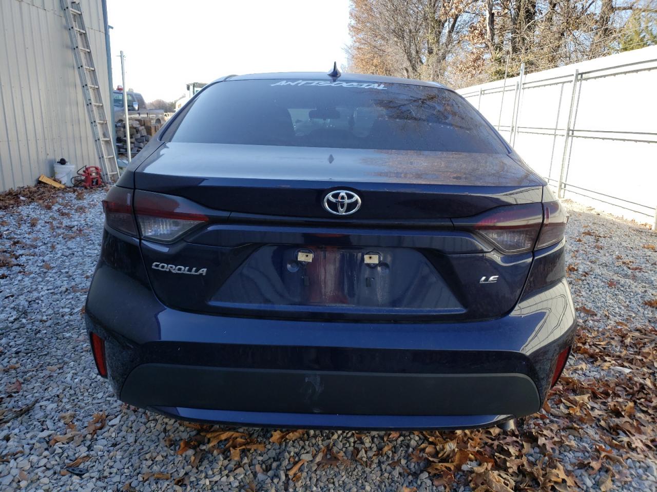 2022 Toyota Corolla VIN 5YFEPMAE3NP312586 Copart auction photo, front end / side damage thumbnail 6