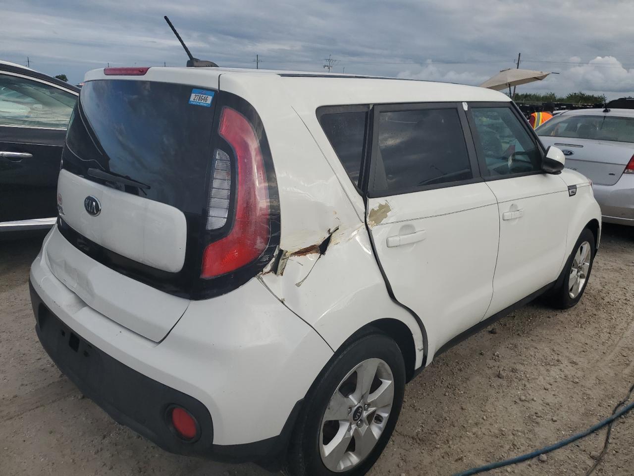 2018 KIA Soul VIN KNDJN2A24J7612261 Copart auction photo, water/flood damage thumbnail 3