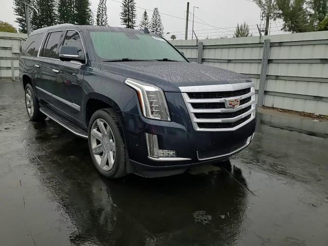 2020 Cadillac Escalade VIN 1GYS3HKJ4LR211183 Copart auction photo, missing/altered vin / replaced vin damage thumbnail 11