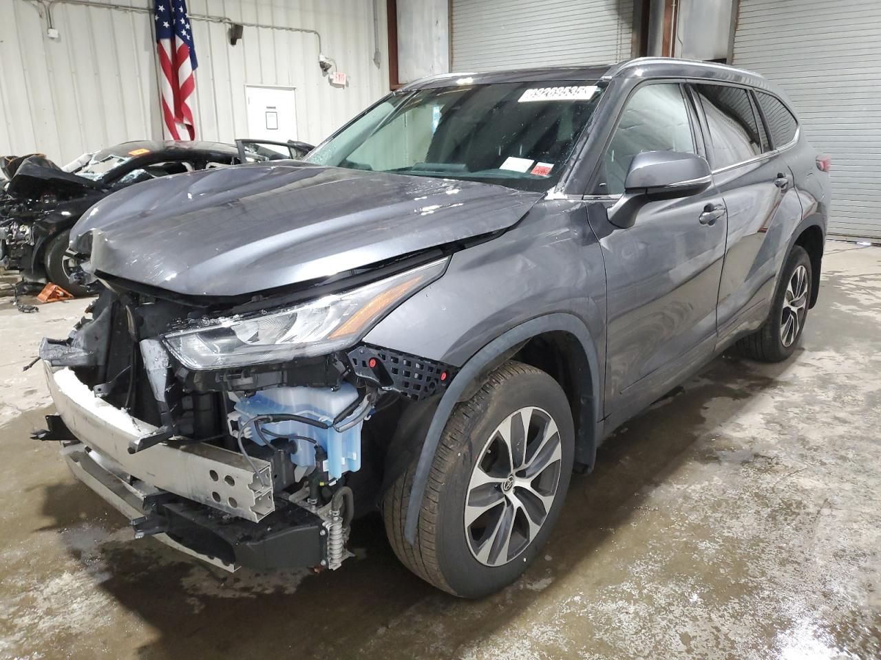 2020 Toyota Highlander VIN 5TDGZRBH3LS037296 - Copart auction photo