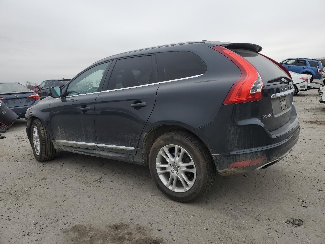 2016 Volvo XC60 VIN YV4612RK9G2864273 Copart auction photo, front end damage thumbnail 2