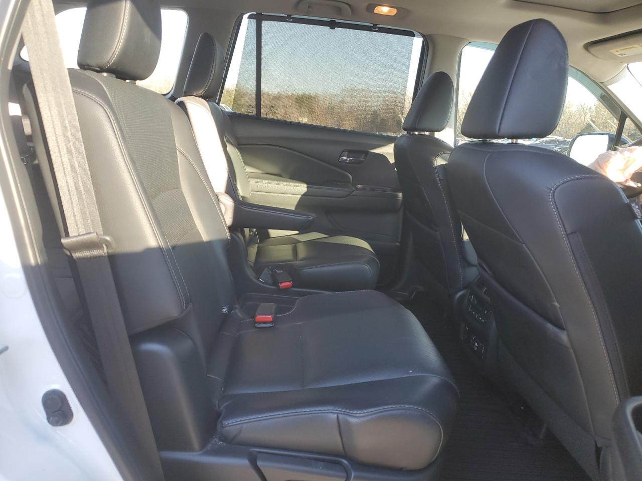 2021 Honda Pilot VIN 5FNYF6H08MB042061 Copart auction photo, front end / side damage thumbnail 11