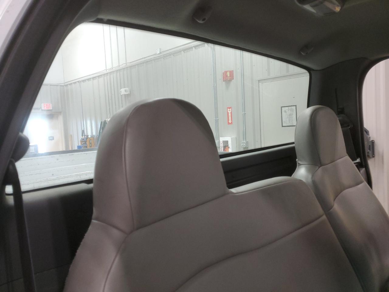 2003 Ford F-150 VIN 2FTRF18W23CA96148 Copart auction photo, minor dent/scratches damage thumbnail 10