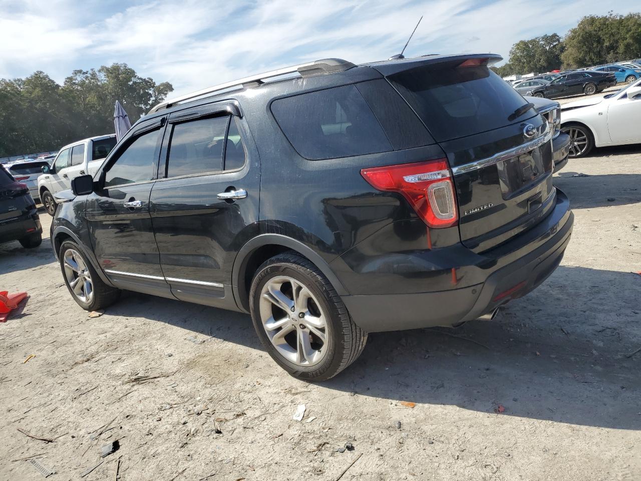 2015 Ford Explorer VIN 1FM5K7F86FGC26609 Copart auction photo, undercarriage / front end damage thumbnail 2
