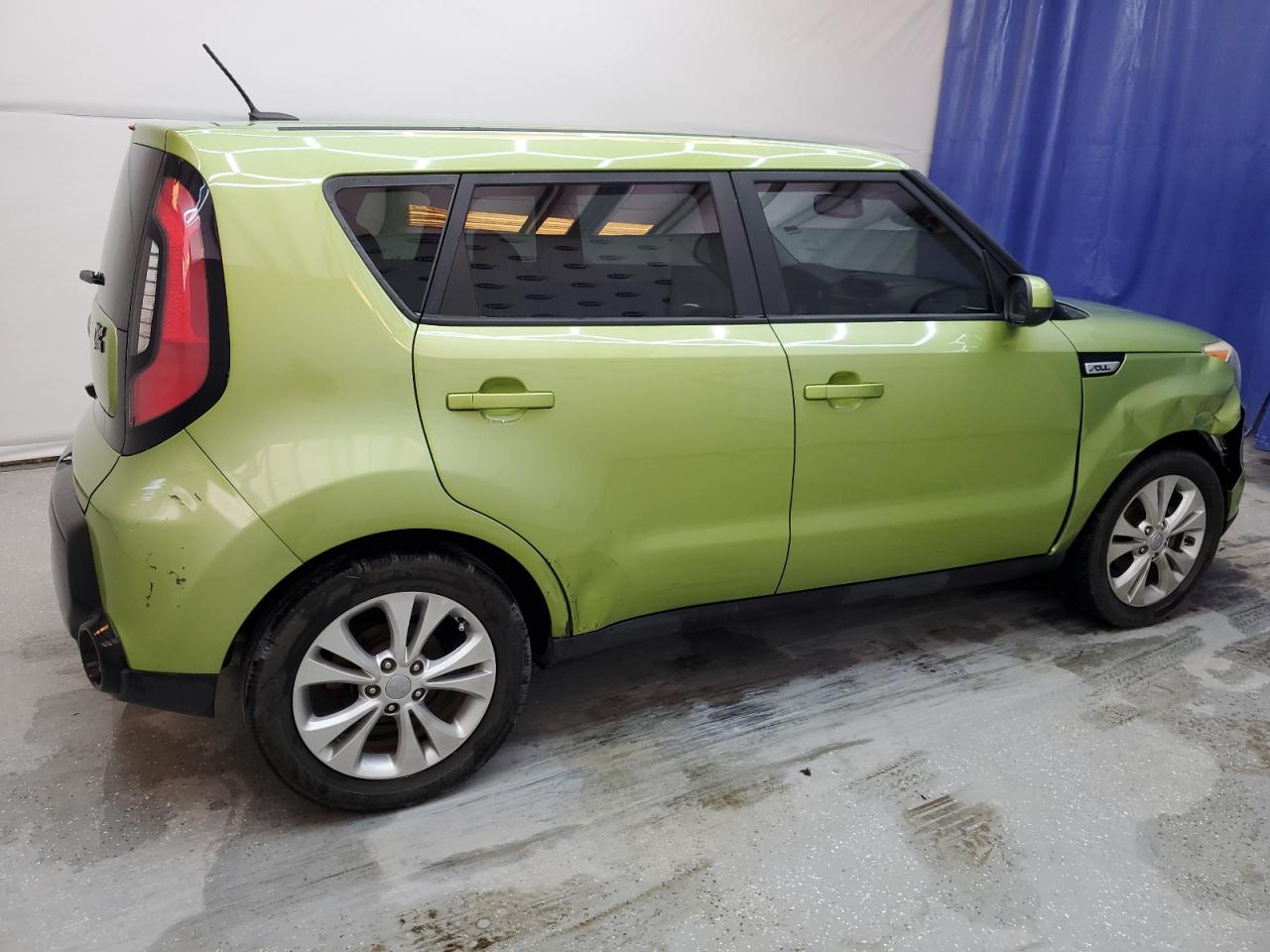 2016 KIA Soul VIN KNDJP3A51G7871941 Copart auction photo, front end / minor dent/scratches damage thumbnail 3