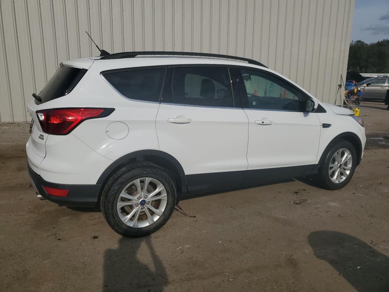 2019 Ford Escape VIN 1FMCU0HD2KUC19798 Copart auction photo, side damage thumbnail 3