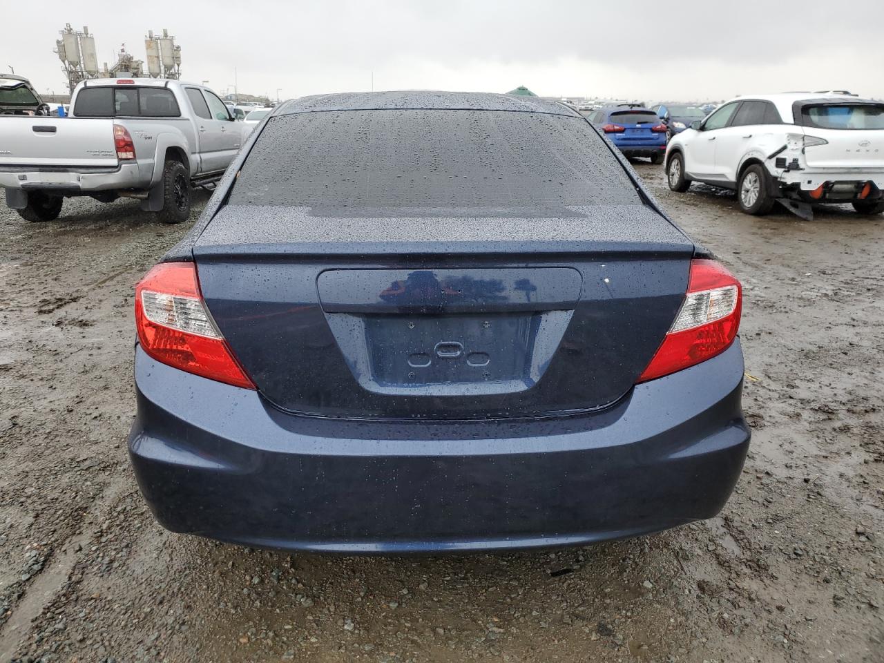 2012 Honda Civic VIN 2HGFB2F8XCH591517 Copart auction photo, front end damage thumbnail 6