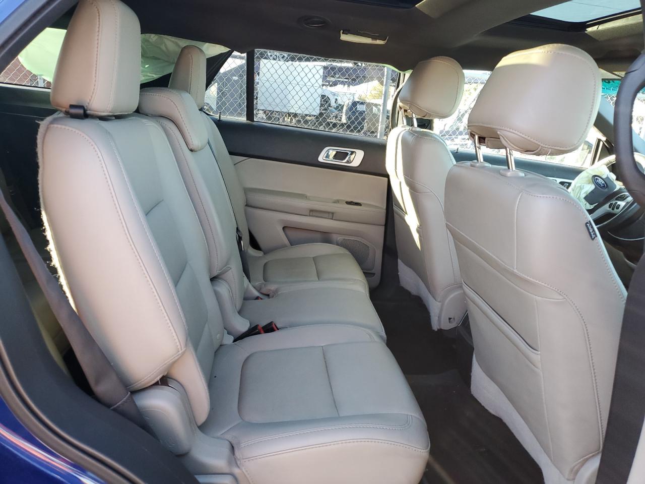 2015 Ford Explorer VIN 1FM5K8D89FGB39814 Copart auction photo, front end damage thumbnail 11
