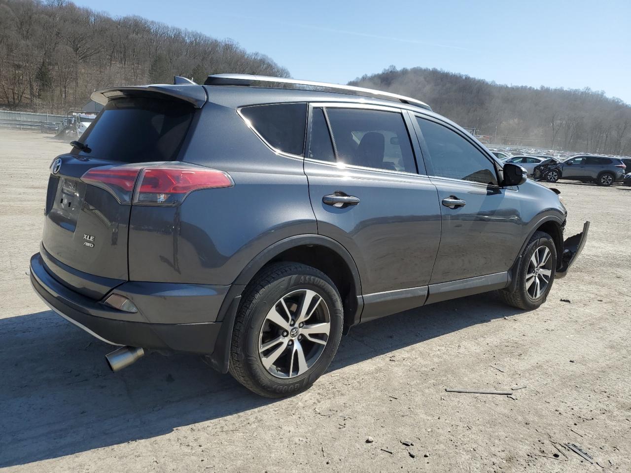 2017 Toyota RAV 4 VIN JTMRFREV1HD199305 Copart auction photo, front end damage thumbnail 3