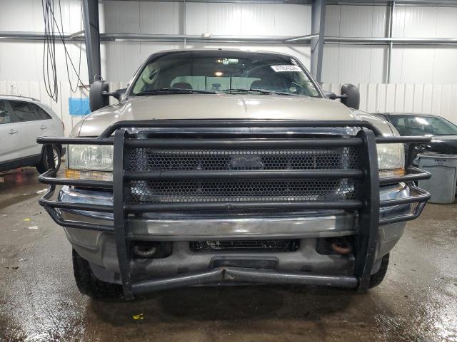 2004 Ford F250 VIN 1FTNW21L44EA74152 Copart auction photo, vandalism / front end damage thumbnail 5