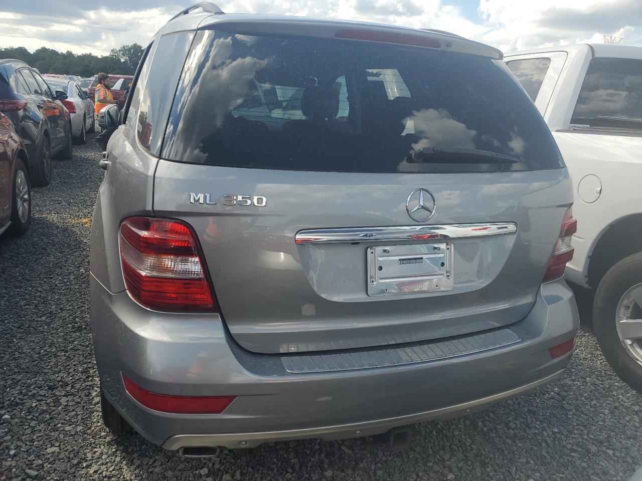 2011 Mercedes-Benz M-klasse VIN 4JGBB5GB2BA740052 Copart auction photo, water/flood damage thumbnail 6