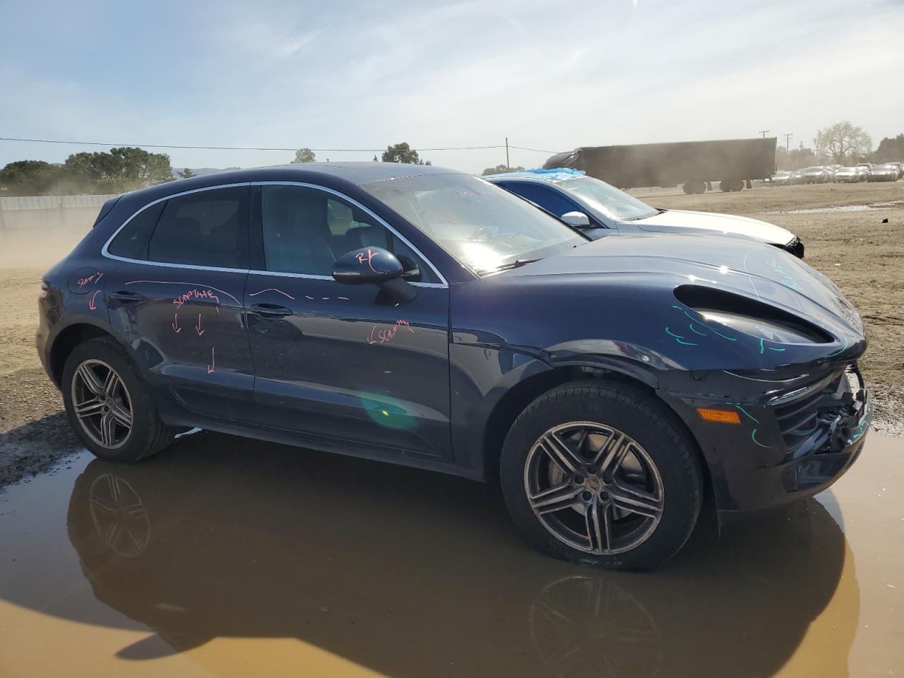 2015 Porsche Macan VIN WP1AB2A57FLB41481 Copart auction photo, front end damage thumbnail 4