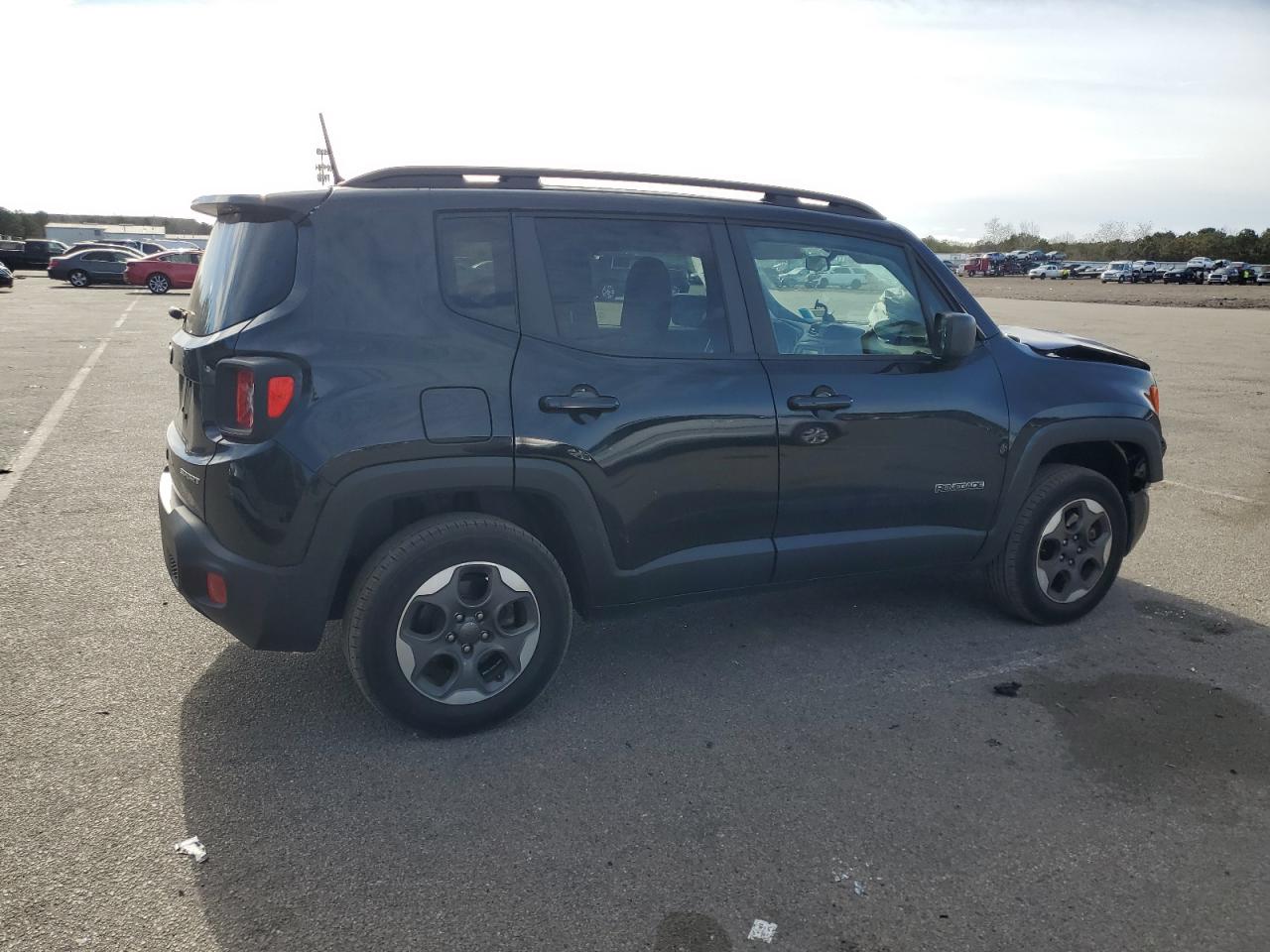 2018 Jeep Renegade VIN ZACCJBABXJPH79358 Copart auction photo, front end / minor dent/scratches damage thumbnail 3