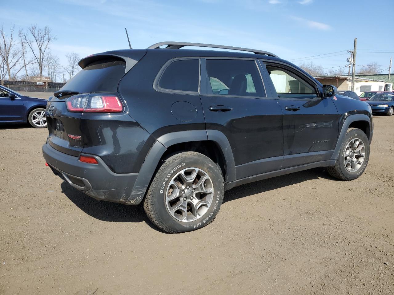 2021 Jeep Cherokee VIN 1C4PJMBX6MD220061 Copart auction photo, side damage thumbnail 3