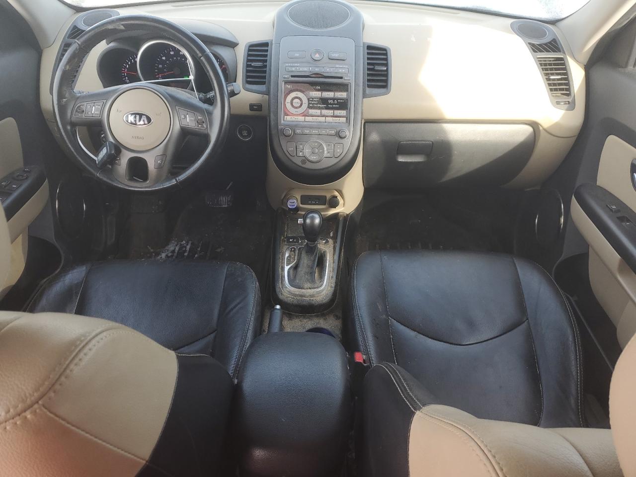 2013 KIA Soul VIN KNDJT2A6XD7600502 Copart auction photo, mechanical damage thumbnail 8