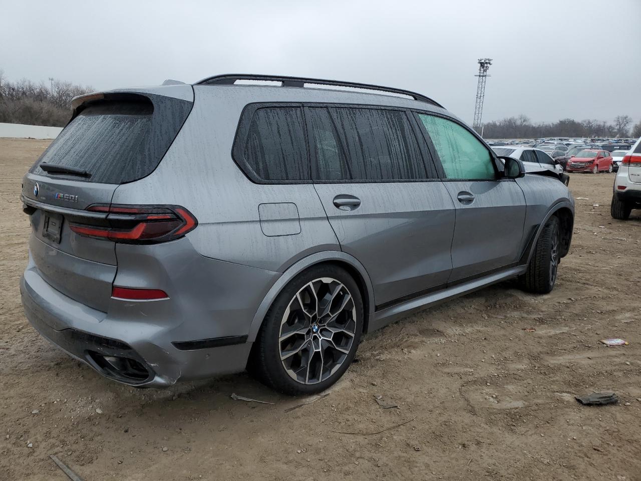 2024 BMW X7 VIN 5UX33EM08R9U14632 Copart auction photo, front end / rear end damage thumbnail 3