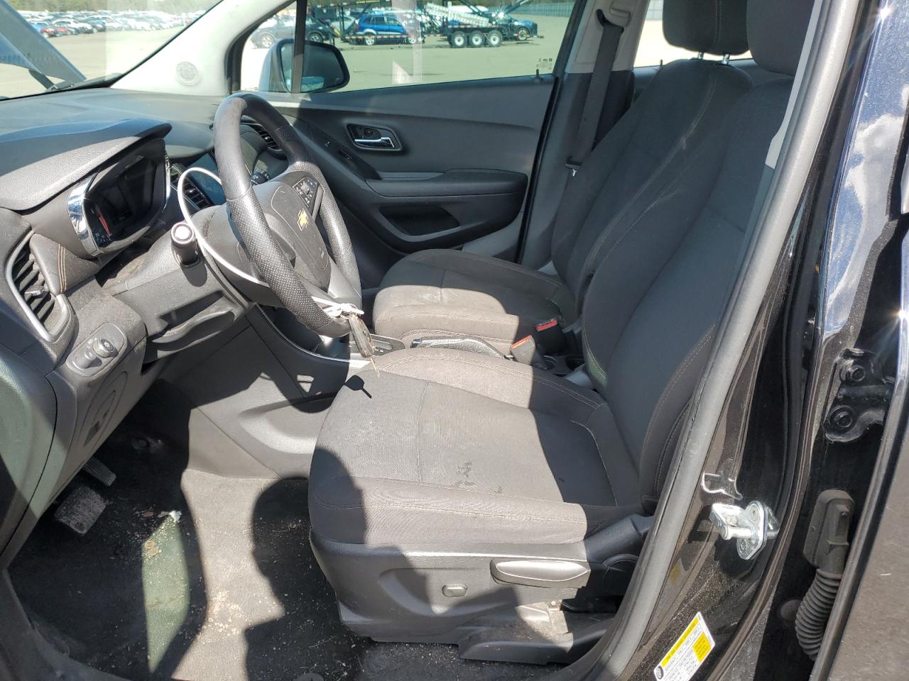 2020 Chevrolet Trax VIN KL7CJNSB4LB053621 Copart auction photo, side / front end damage thumbnail 7