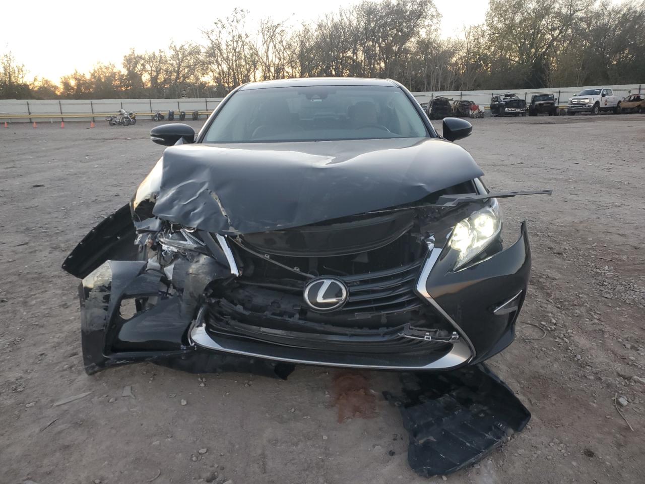 2018 Lexus ES VIN 58ABK1GG1JU101378 Copart auction photo, front end damage thumbnail 5