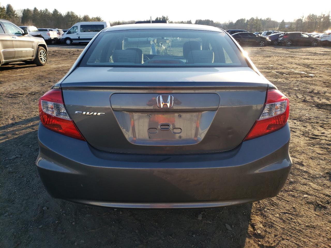 2012 Honda Civic VIN 19XFB2F58CE354539 Copart auction photo, front end / minor dent/scratches damage thumbnail 6