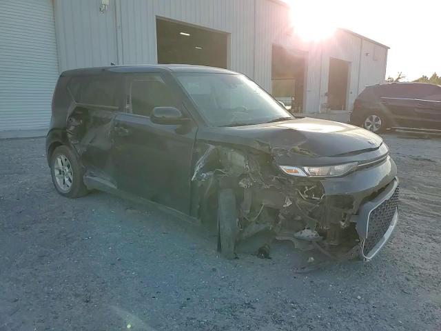 2021 KIA Soul VIN KNDJ23AU5M7738116 Copart auction photo, front end / side damage thumbnail 12