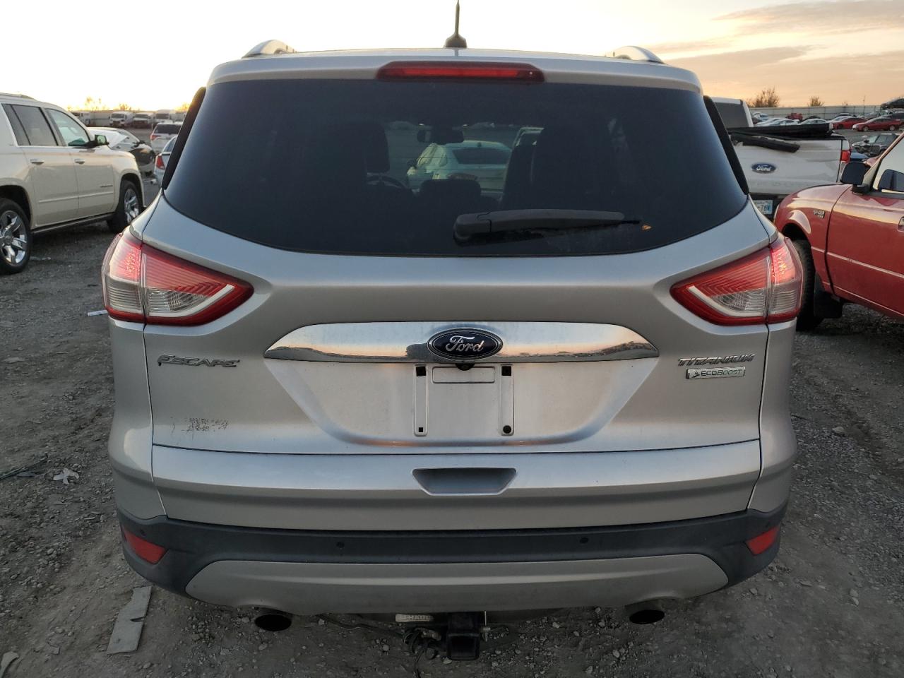 2015 Ford Escape VIN 1FMCU0JX3FUB29182 Copart auction photo, front end damage thumbnail 6