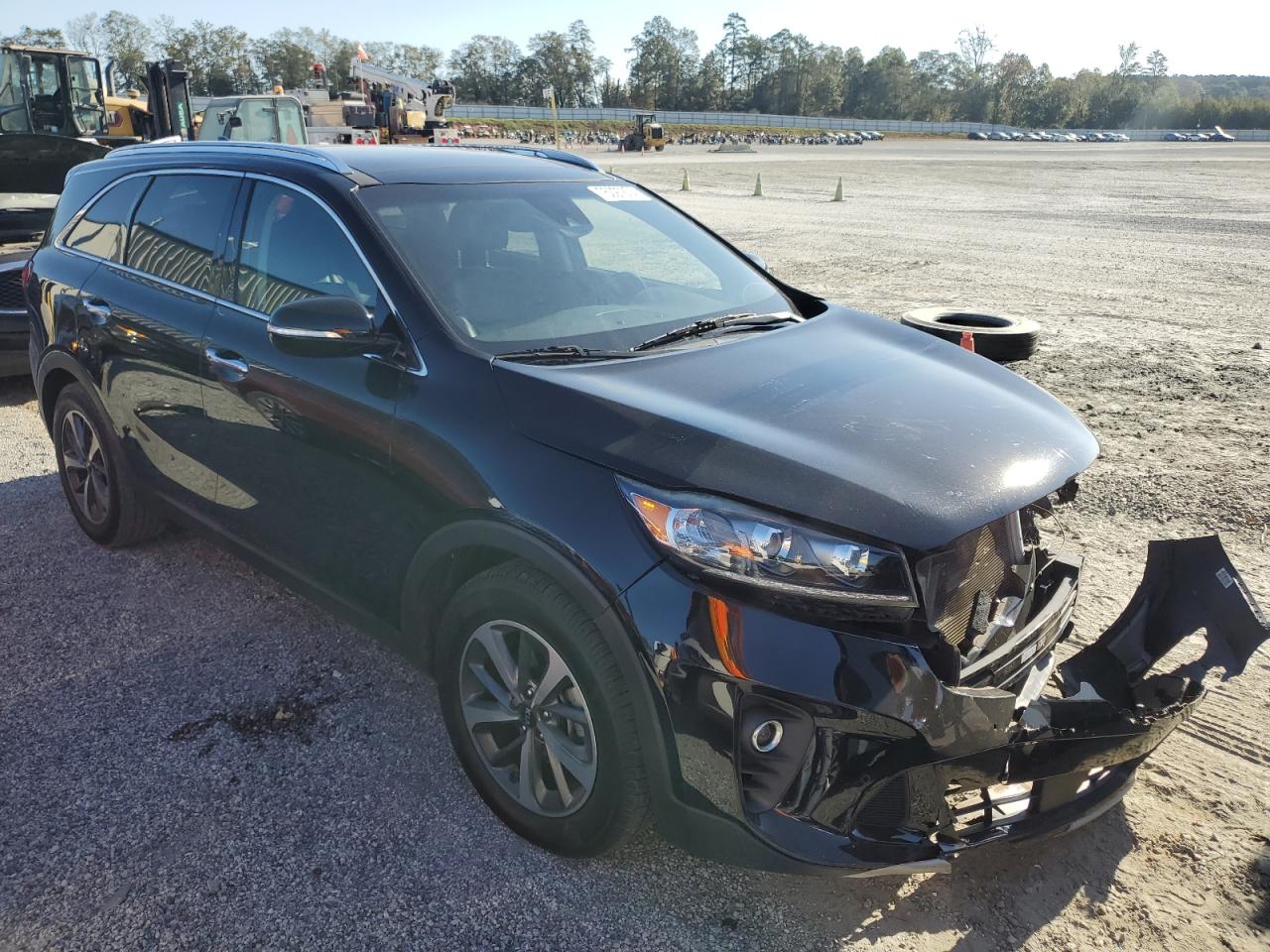 2019 KIA Sorento VIN 5XYPH4A5XKG500673 Copart auction photo, front end damage thumbnail 4