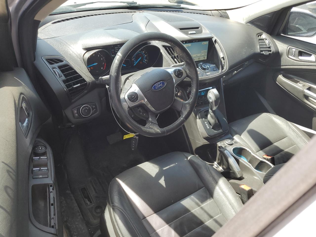 2016 Ford Escape VIN 1FMCU9J95GUA69932 Copart auction photo, front end damage thumbnail 8