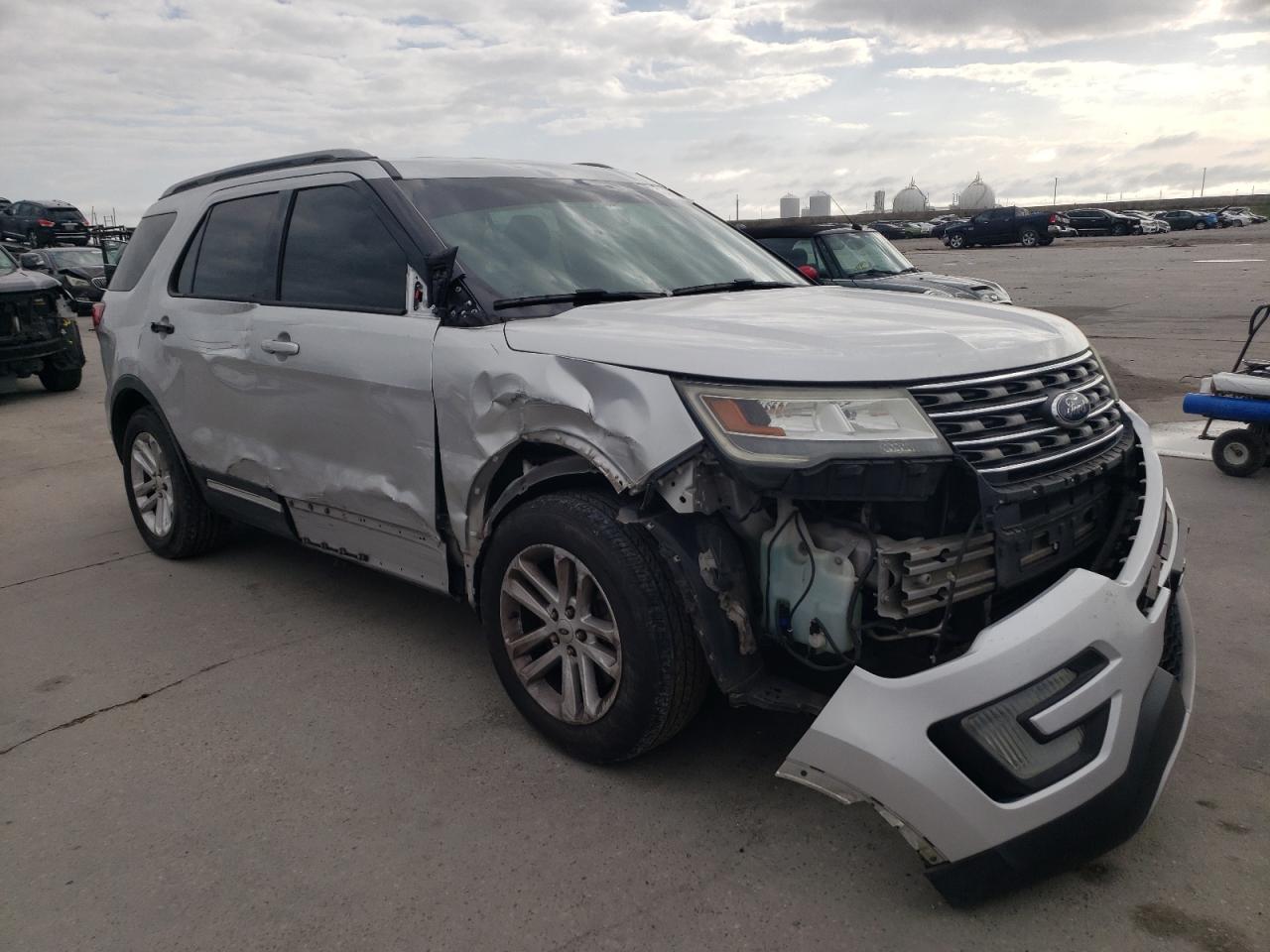 2016 Ford Explorer VIN 1FM5K7DH0GGD21459 Copart auction photo, all over damage thumbnail 4