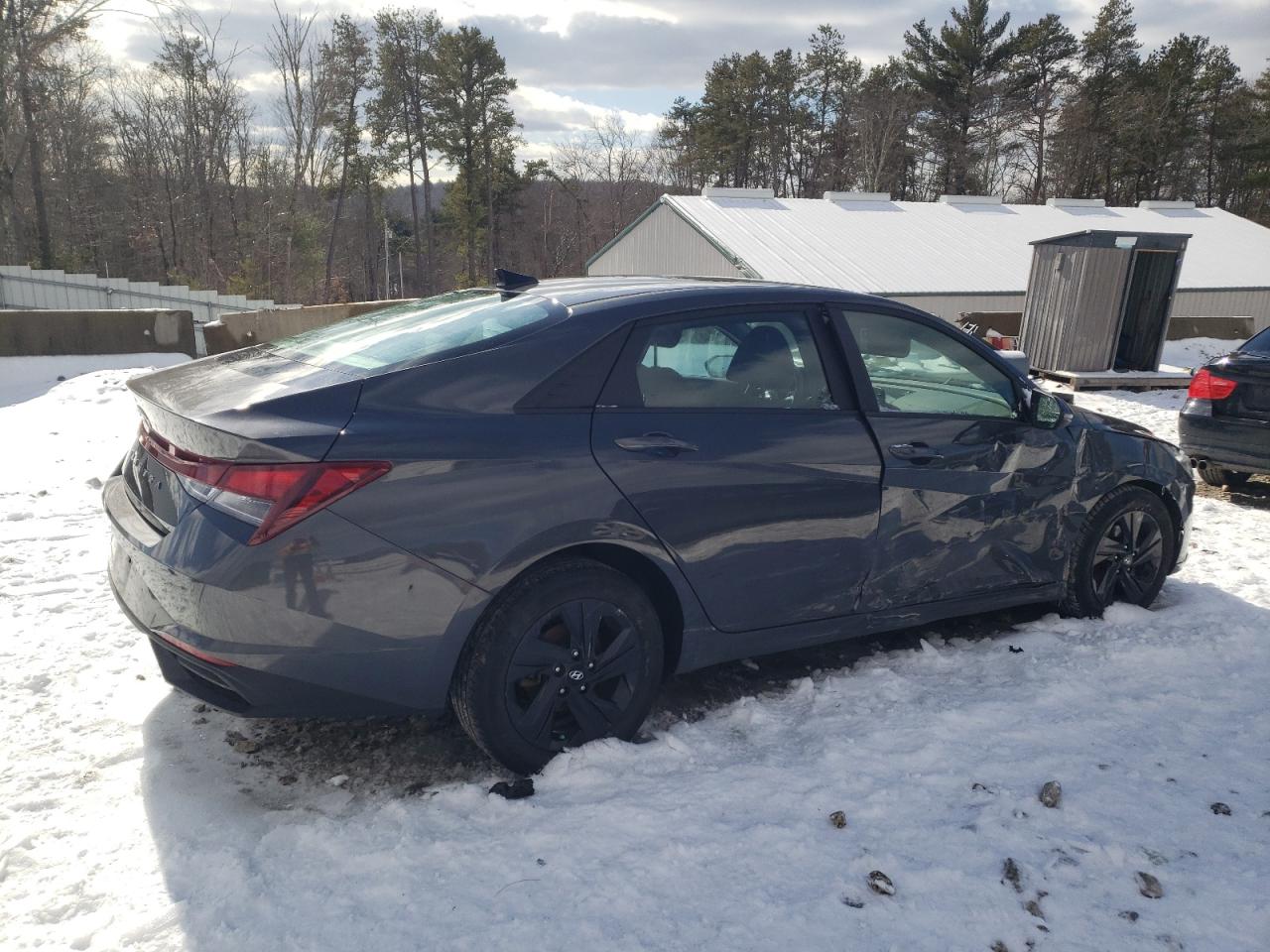 2023 Hyundai Elantra VIN KMHLM4AG5PU568750 Copart auction photo, side / front end damage thumbnail 3