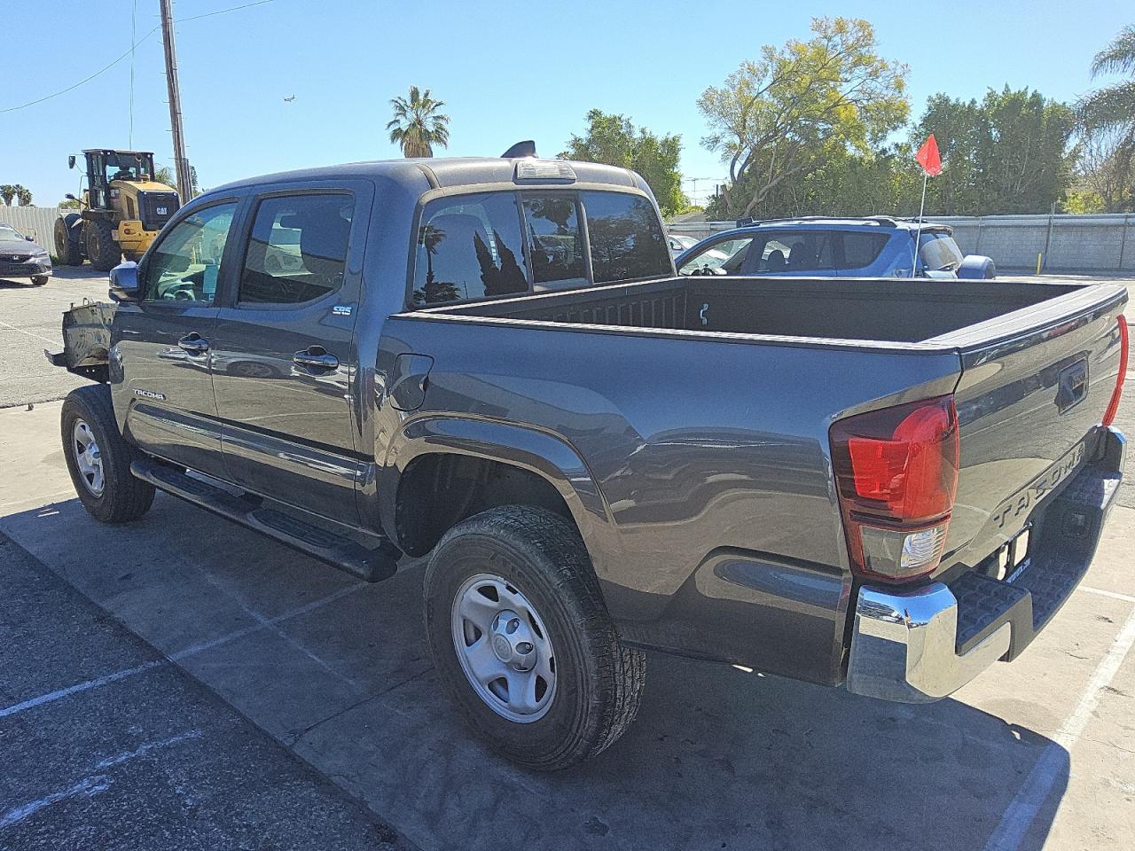 2020 Toyota Tacoma VIN 5TFAX5GN2LX186697 Copart auction photo, front end / stripped damage thumbnail 2