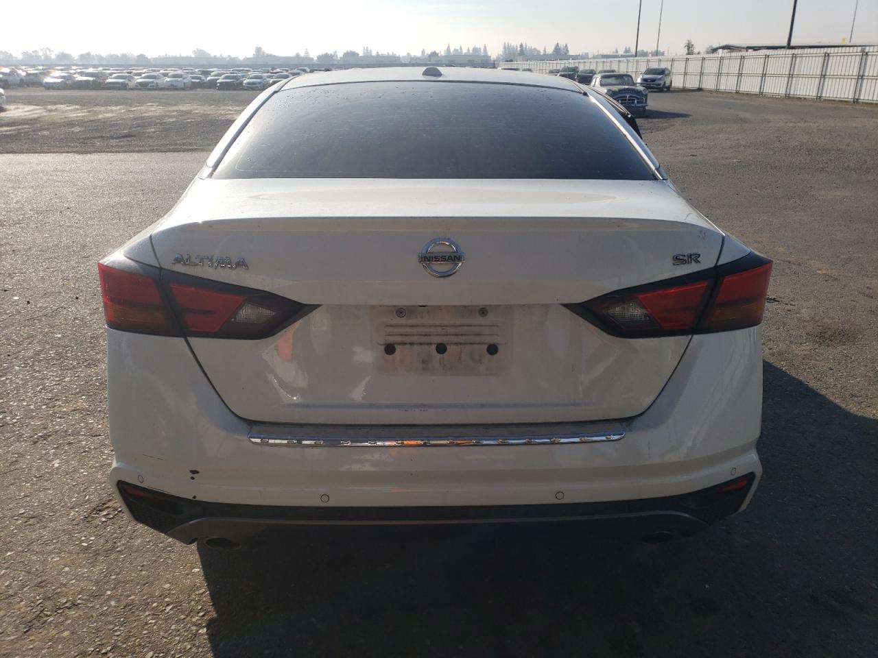 2020 Nissan Altima VIN 1N4BL4CV6LN310598 Copart auction photo, all over damage thumbnail 6
