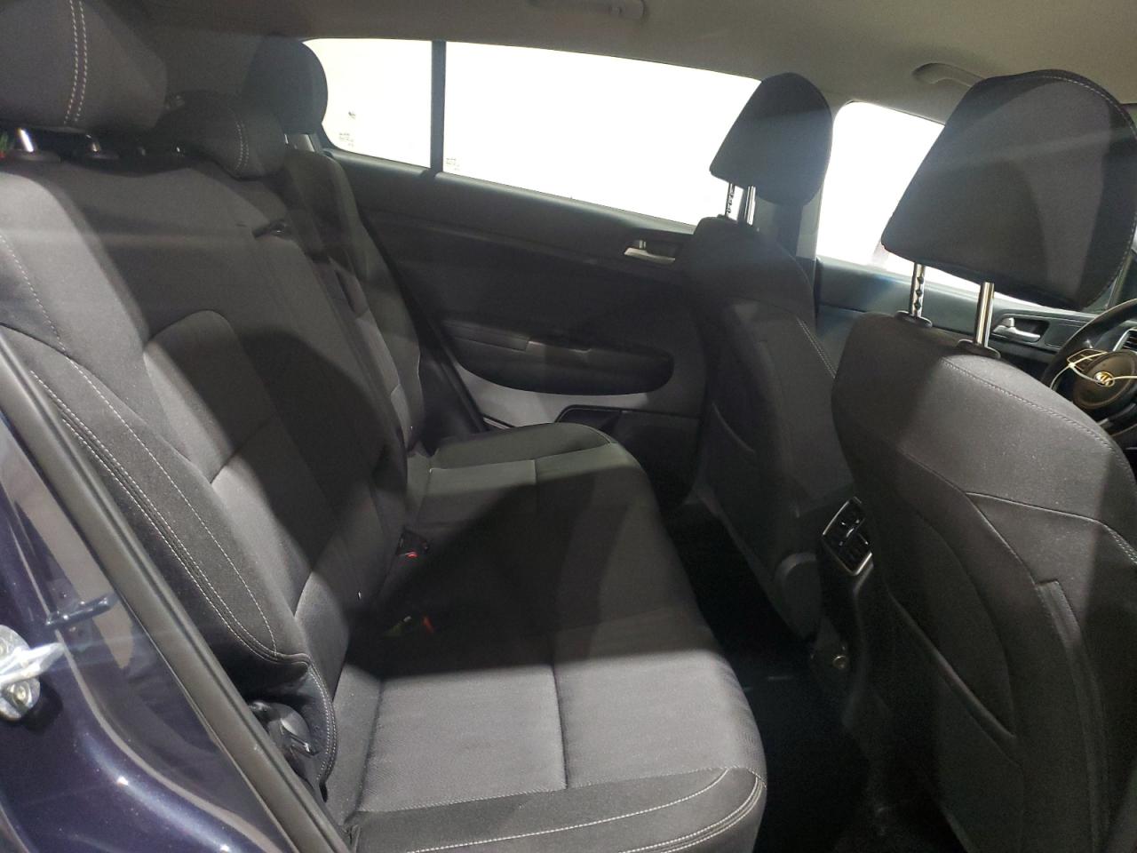 2020 KIA Sportage VIN KNDPMCAC3L7766488 Copart auction photo, rear end / minor dent/scratches damage thumbnail 11