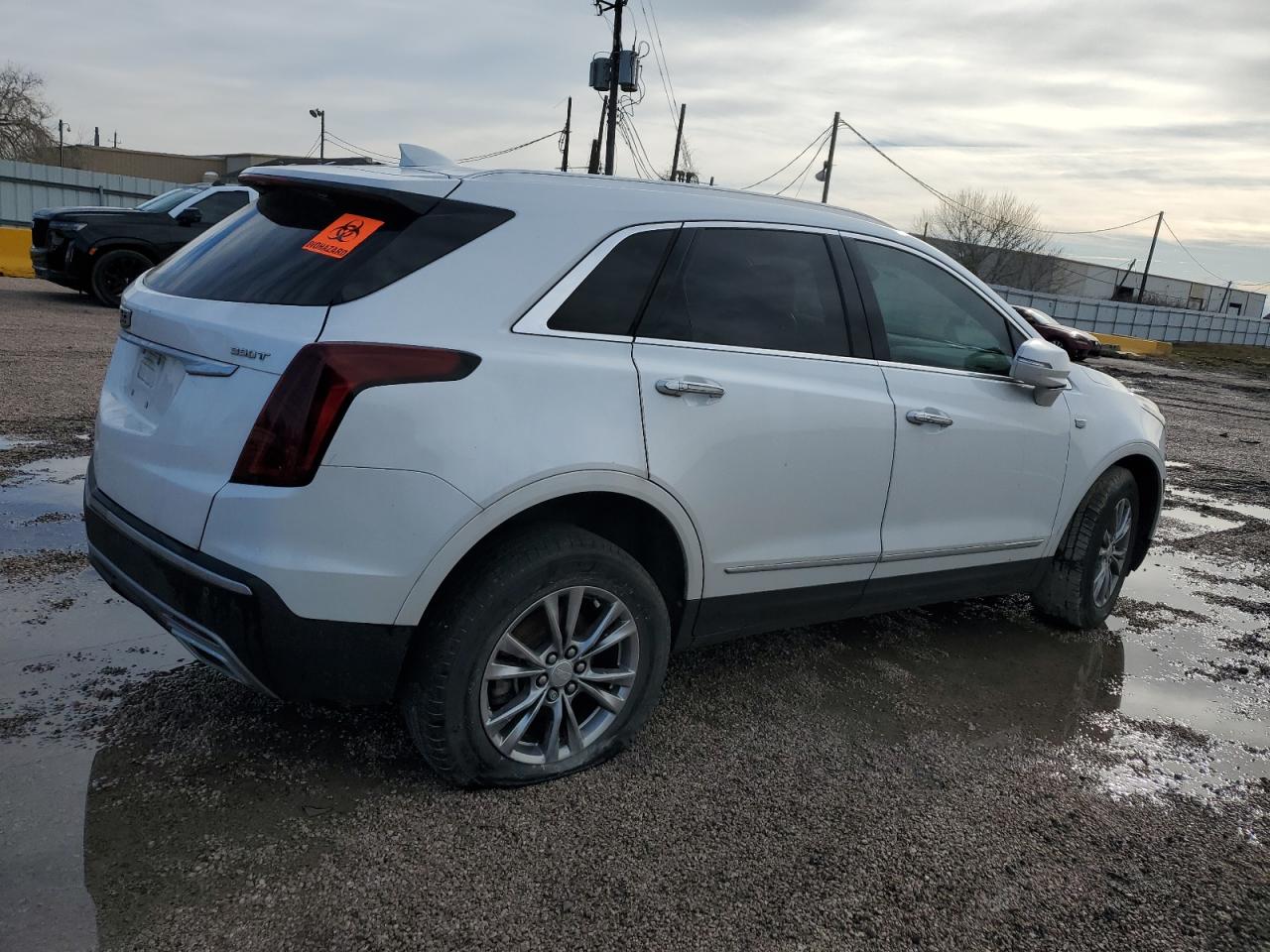 2020 Cadillac XT5 VIN 1GYKNCR46LZ230119 Copart auction photo, minor dent/scratches damage thumbnail 3