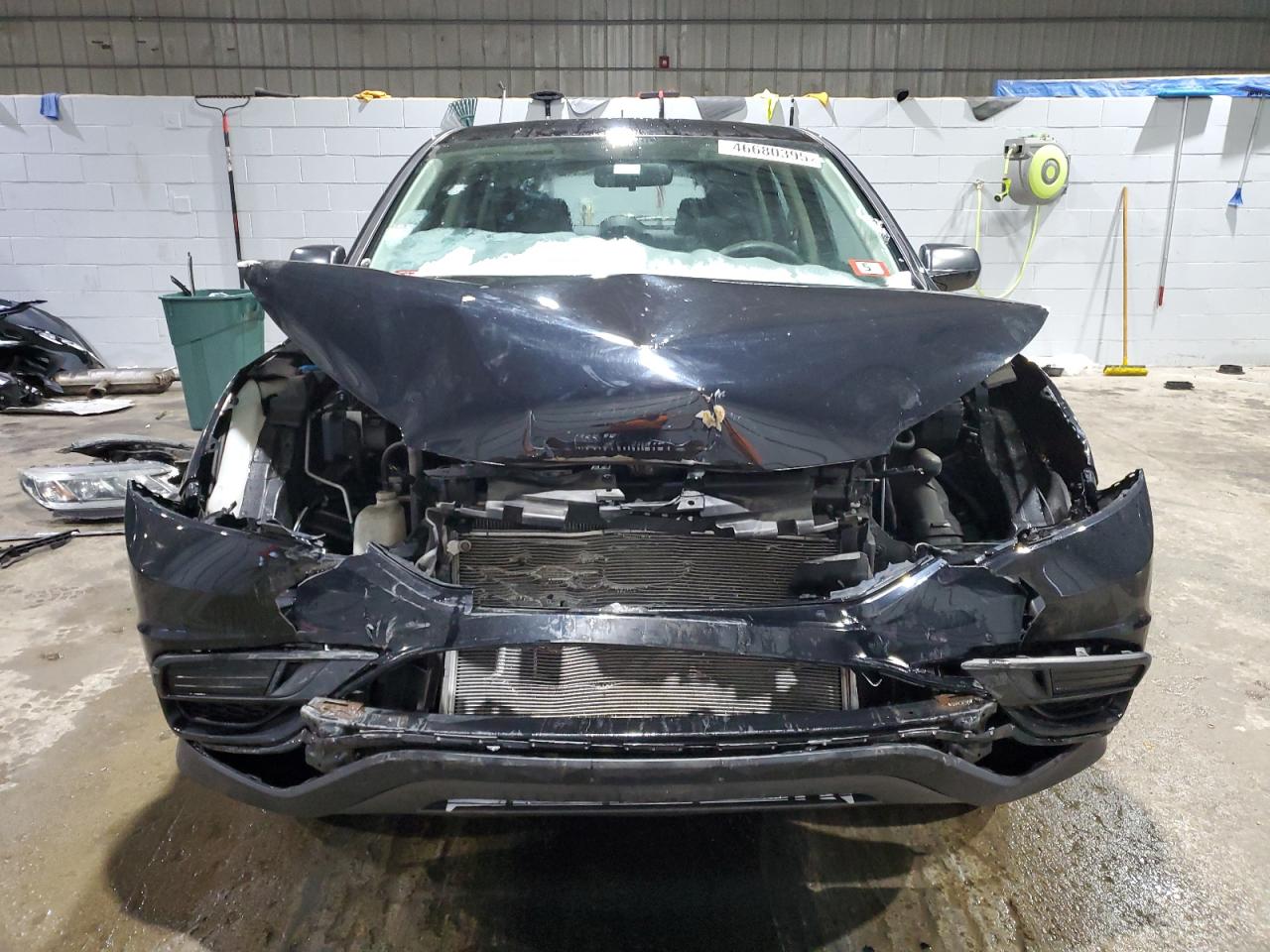 2016 Honda CR-V VIN 2HKRM4H34GH648553 Copart auction photo, front end / minor dent/scratches damage thumbnail 5