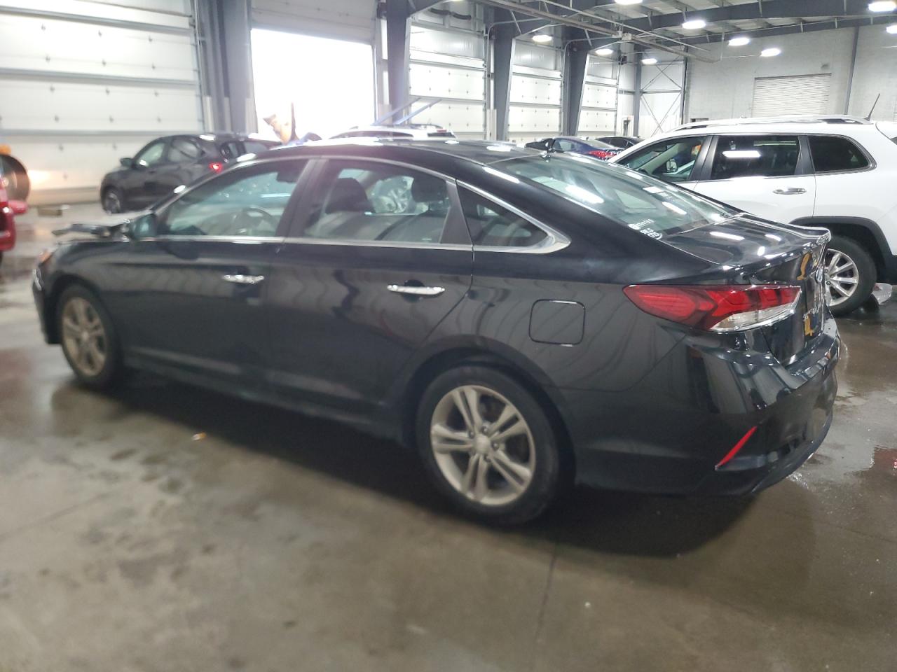 2018 Hyundai Sonata VIN 5NPE34AF5JH719336 Copart auction photo, front end damage thumbnail 2