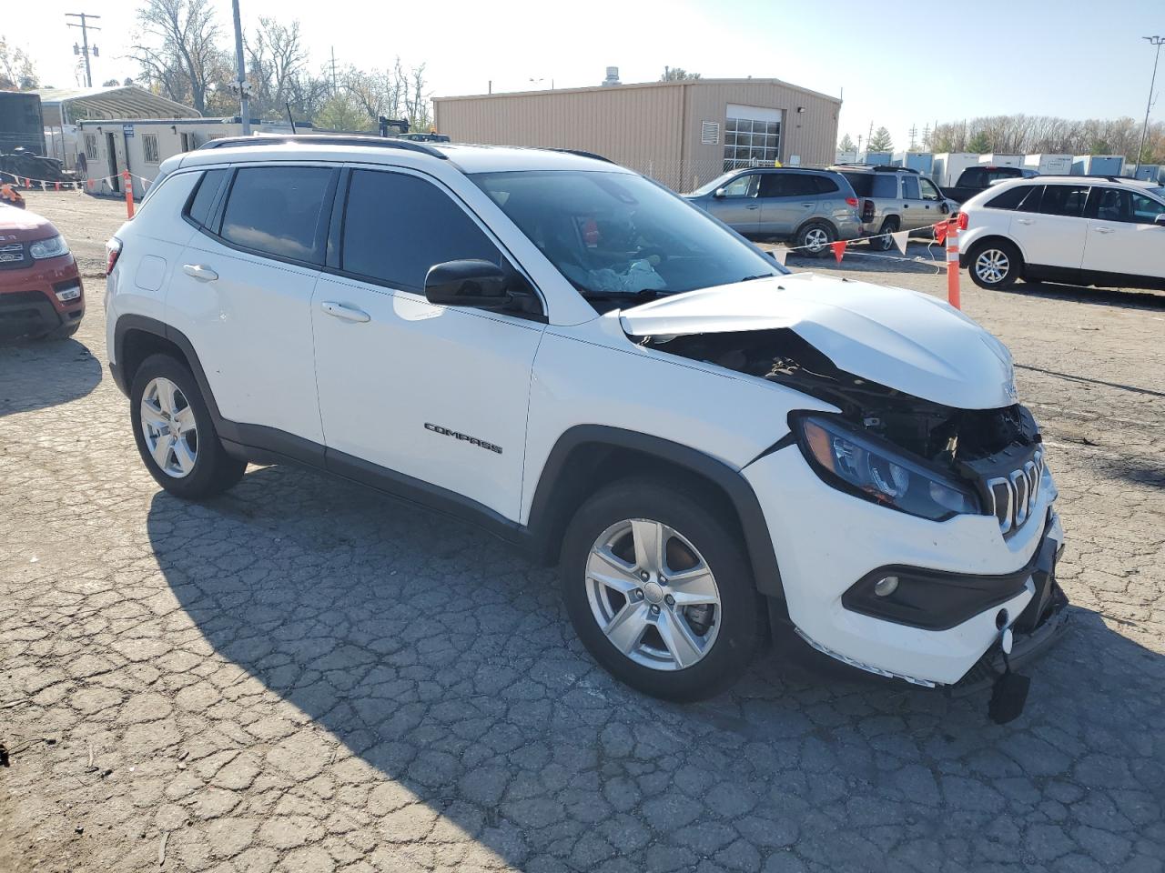 2022 Jeep Compass VIN 3C4NJDBB8NT155351 Copart auction photo, front end damage thumbnail 4