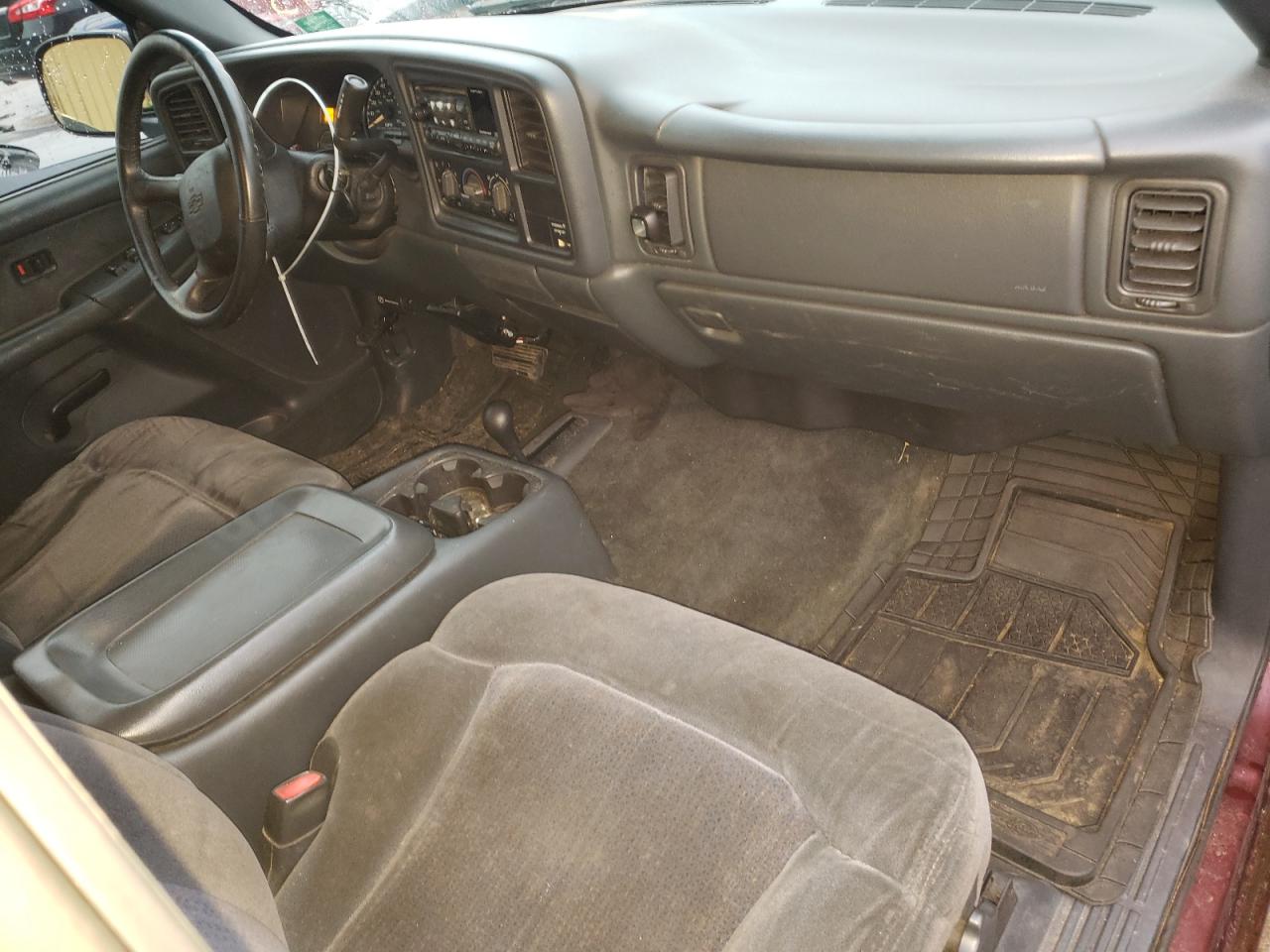 2001 Chevrolet Silverado VIN 2GCEK19T811406004 Copart auction photo, front end / side damage thumbnail 8