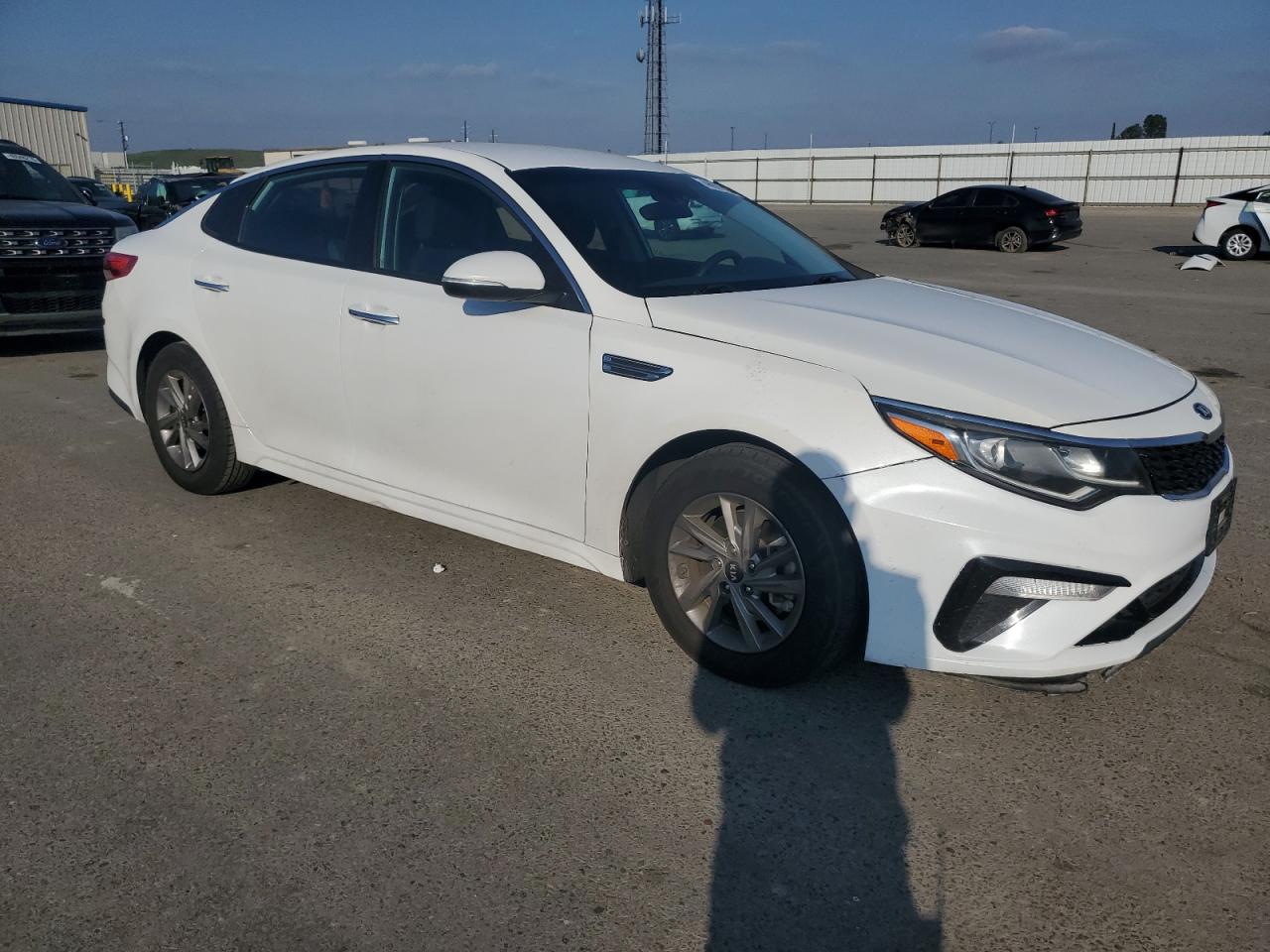 2020 KIA Optima VIN 5XXGT4L39LG386584 Copart auction photo, undercarriage damage thumbnail 4