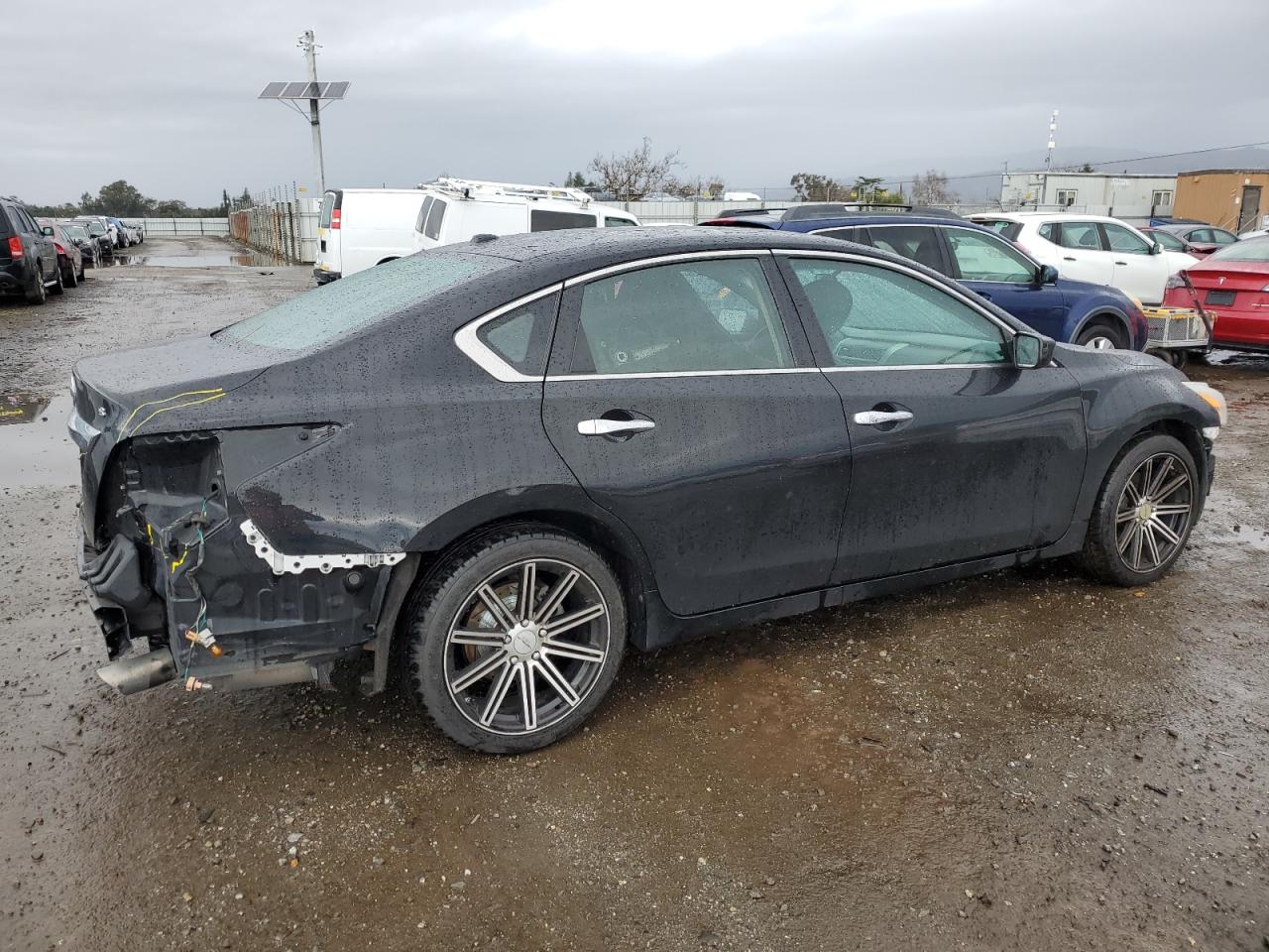 2015 Nissan Altima VIN 1N4AL3AP1FC438659 Copart auction photo, rear end / front end damage thumbnail 3