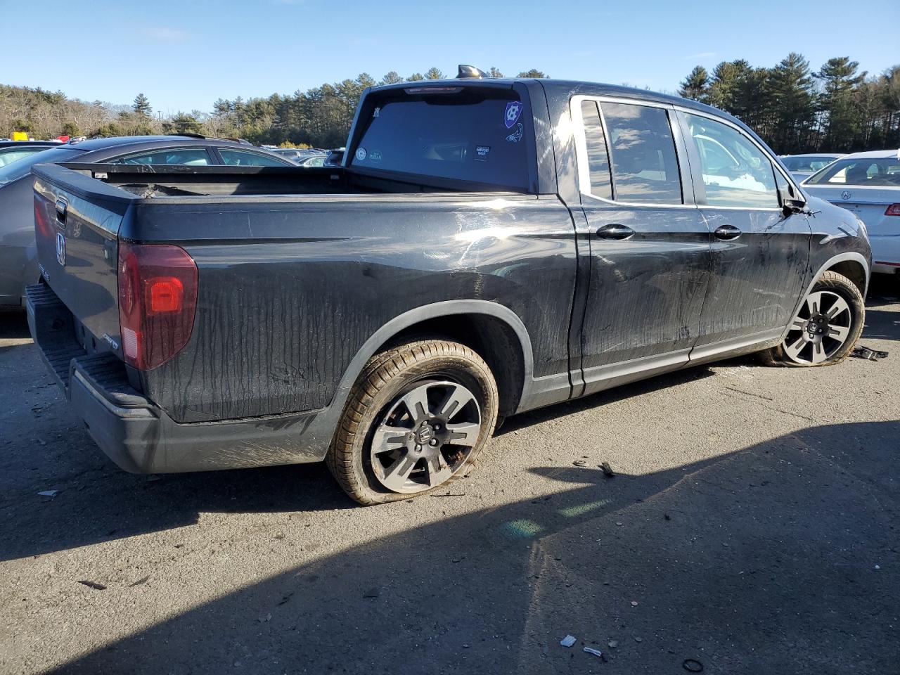 2018 Honda Ridgeline VIN 5FPYK3F69JB013916 Copart auction photo, frame damage / undercarriage damage thumbnail 3