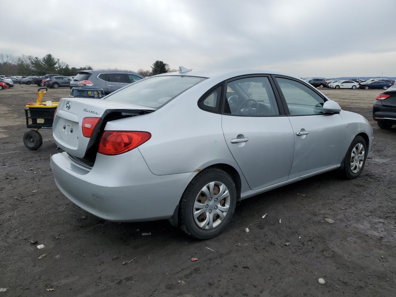 2009 Hyundai Elantra VIN KMHDU46D79U761696 Copart auction photo, rear end damage thumbnail 3
