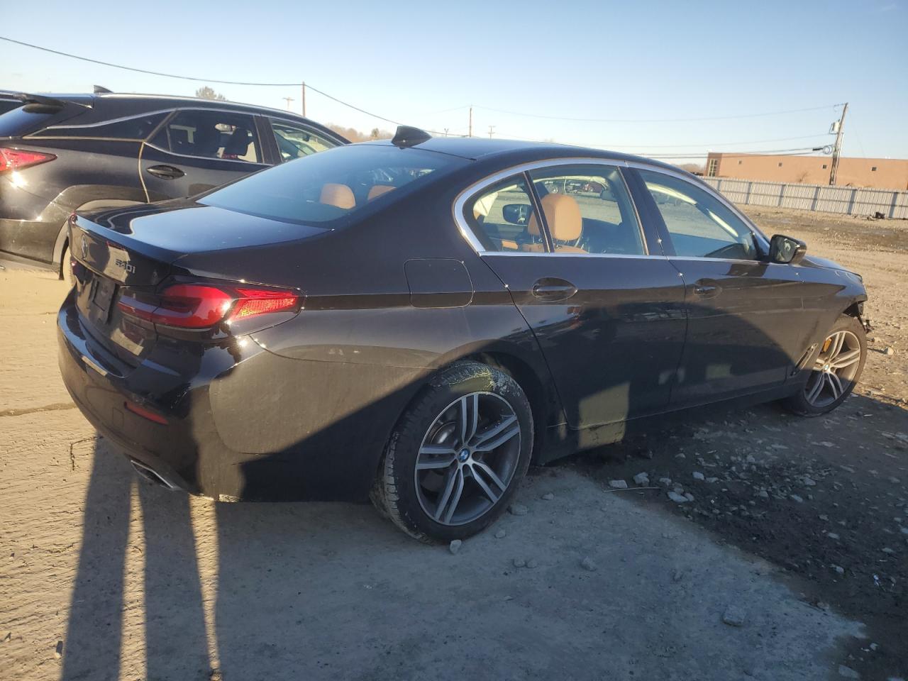 2021 BMW 5er VIN WBA73BJ06MWW89834 Copart auction photo, front end damage thumbnail 3
