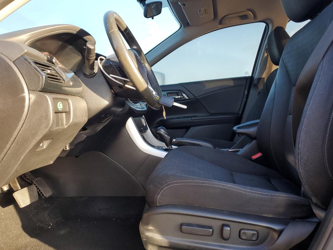 2015 Honda Accord VIN 1HGCR2F51FA114255 Copart auction photo, front end / side damage thumbnail 7