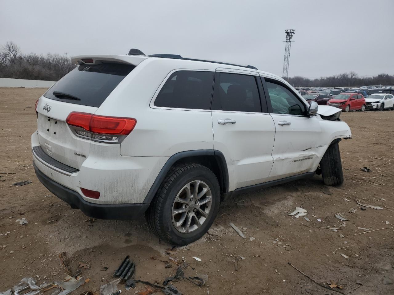 2015 Jeep Grand Cherokee VIN 1C4RJFBG4FC922215 Copart auction photo, front end / side damage thumbnail 3