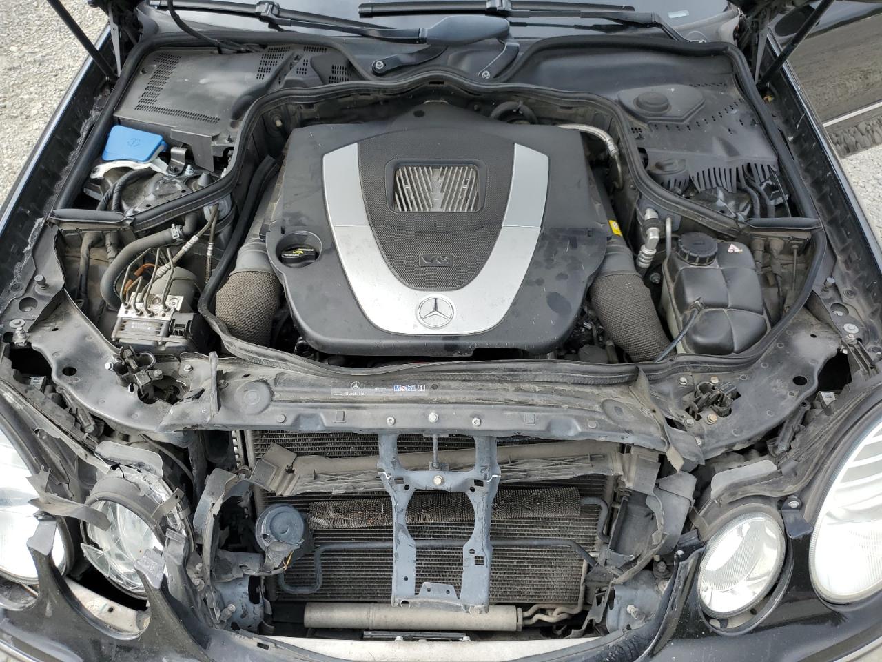 2007 Mercedes-Benz E-klasse VIN WDBUF56X37B018457 Copart auction photo, front end damage thumbnail 11