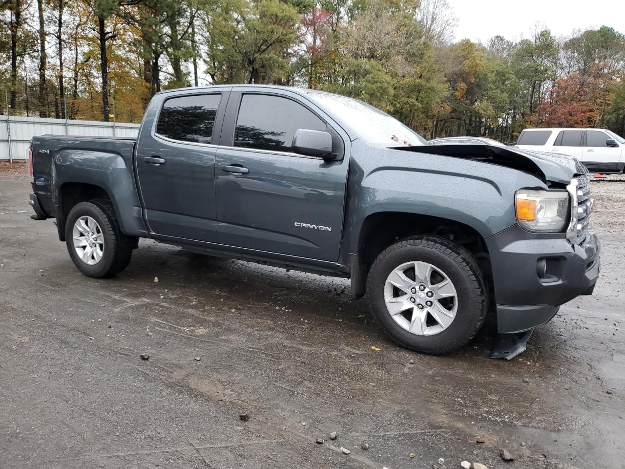 2015 GMC Canyon VIN 1GTG6BE30F1218714 Copart auction photo, front end damage thumbnail 4