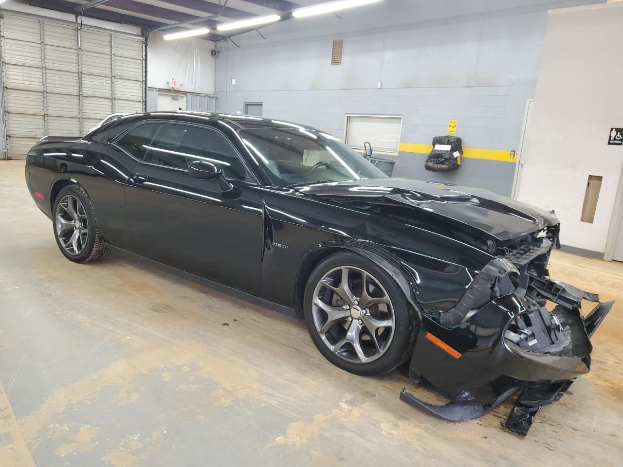 2015 Dodge Challenger VIN 2C3CDZBT9FH724369 Copart auction photo, front end damage thumbnail 4