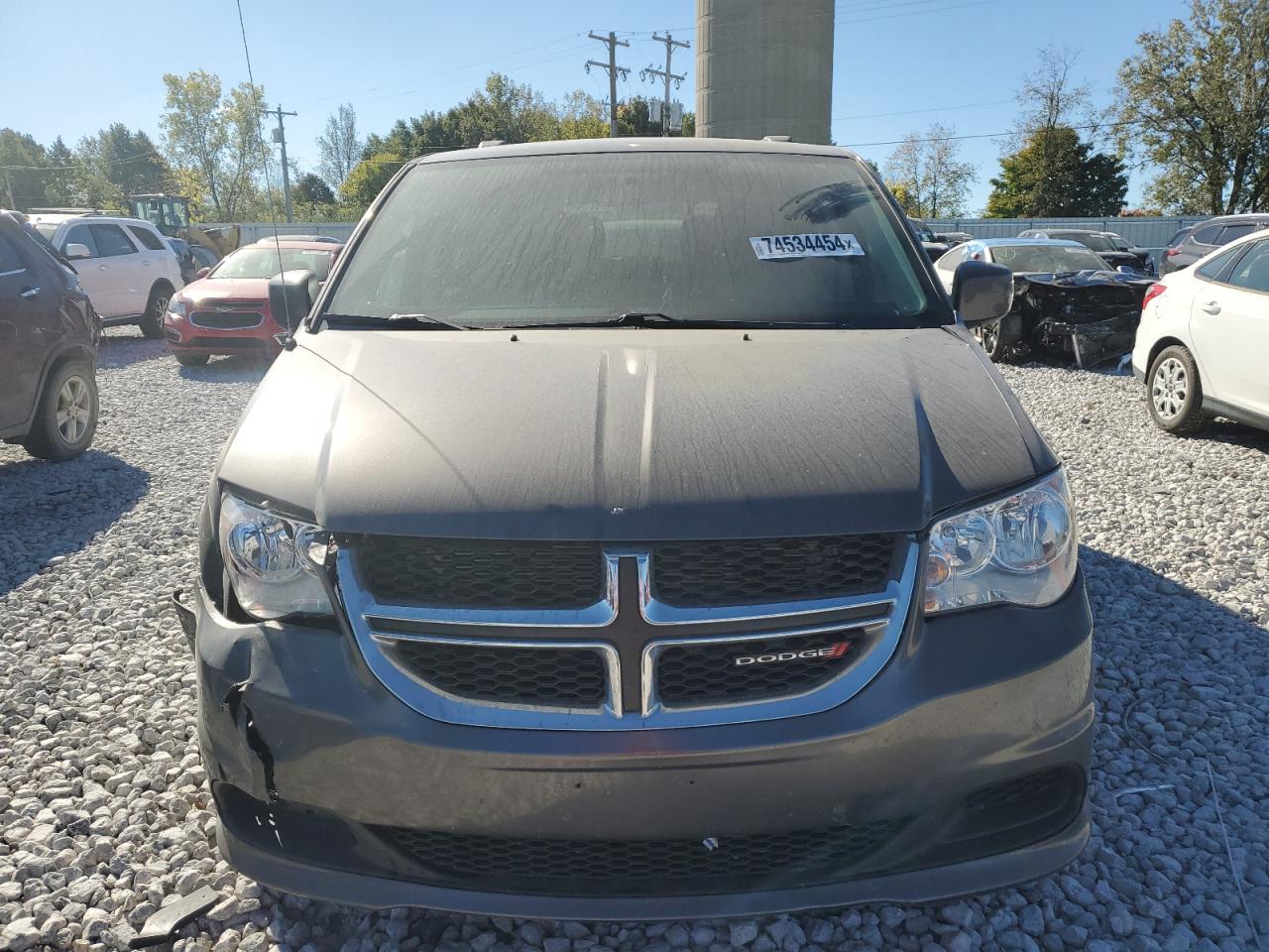 2016 Dodge Caravan VIN 2C4RDGCGXGR345310 Copart auction photo, front end damage thumbnail 5